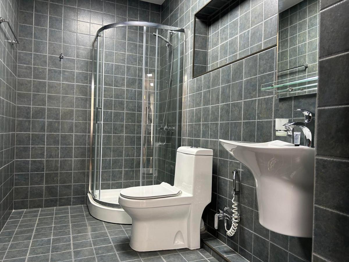 Hotel Four Seasons Tiflis Dış mekan fotoğraf