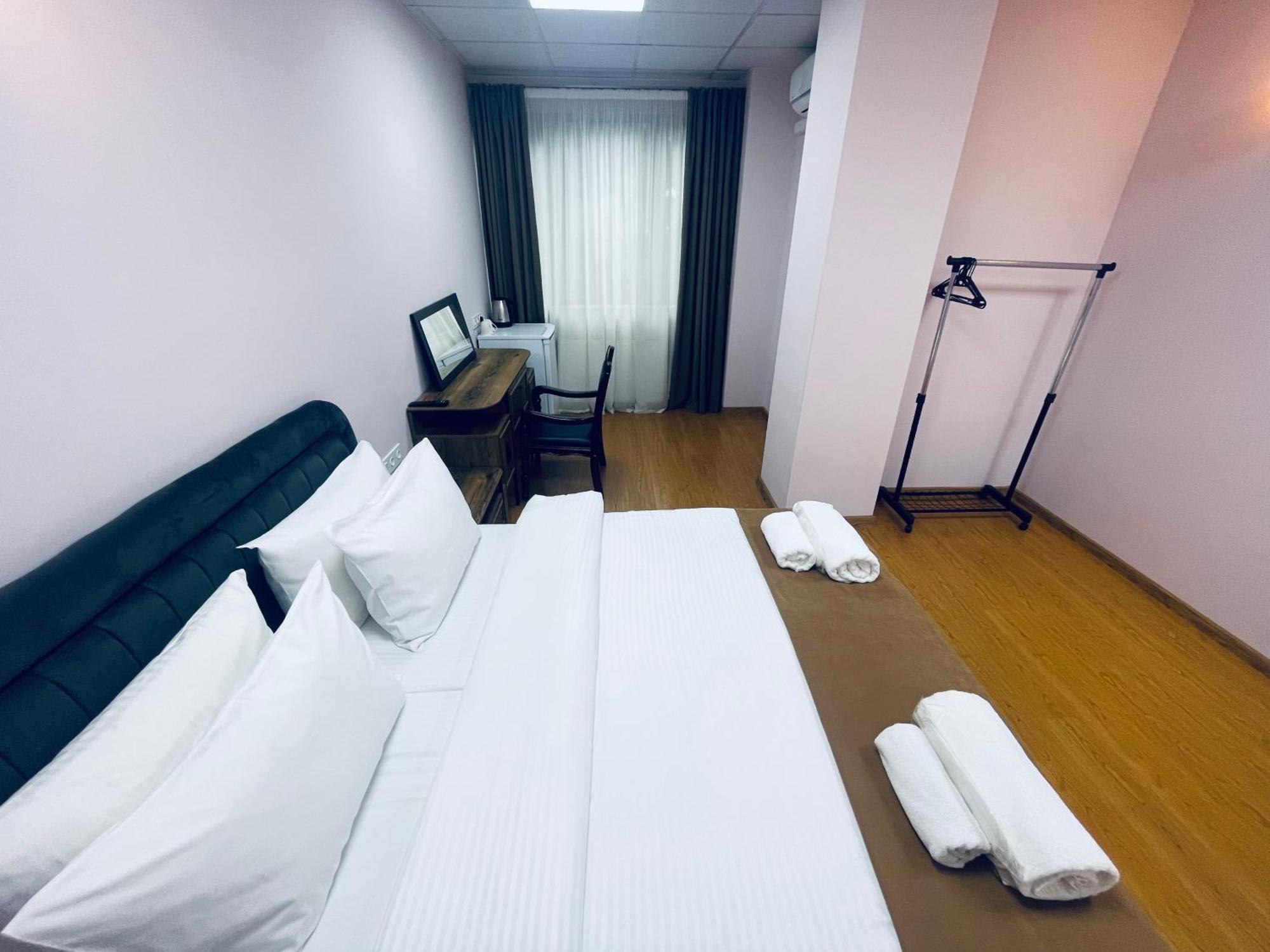 Hotel Four Seasons Tiflis Dış mekan fotoğraf