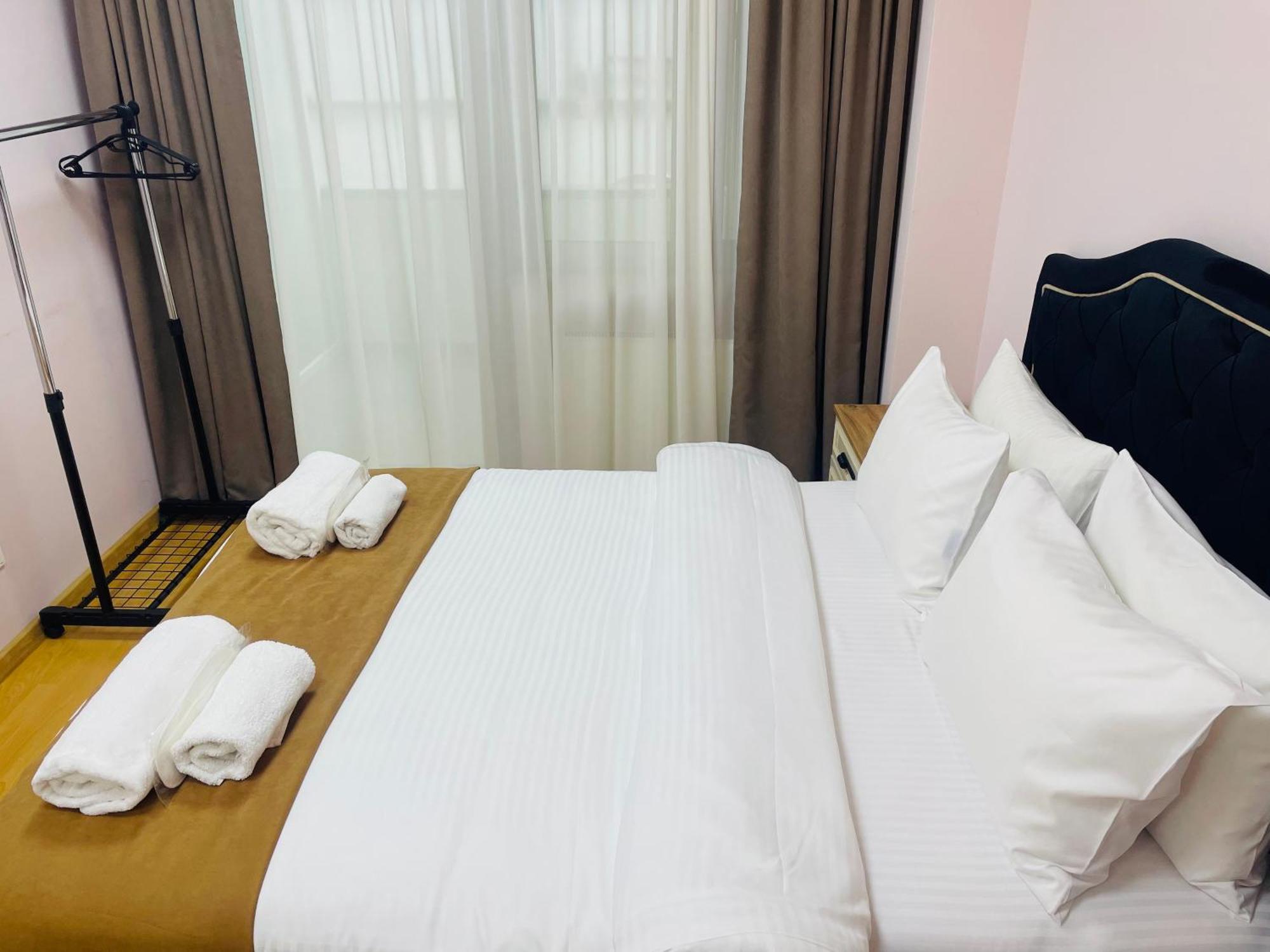 Hotel Four Seasons Tiflis Dış mekan fotoğraf